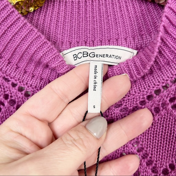 BCBGeneration • Bonnie Striped Short Sleeve Sweater - Picture 8 of 16